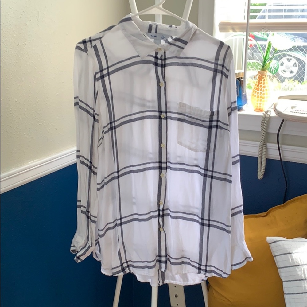 Old Navy “classic shirt”